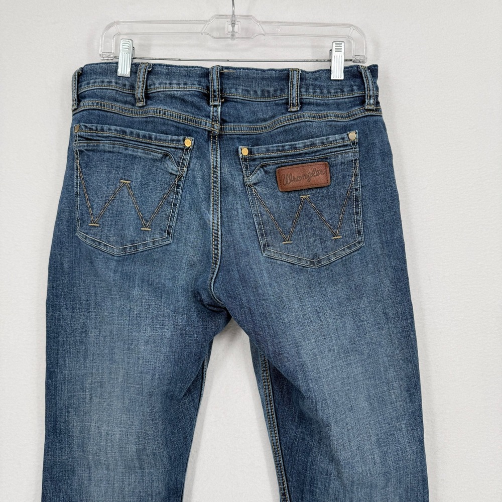Wrangler Slim Boot Cut Jeans Mens 32x32 Blue Retro Medium Wash Denim 10WLT77LY - Picture 6 of 9